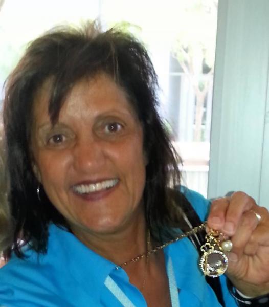 Gretchen Laiuppa #6427 